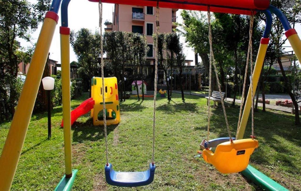 Arianna Hotel Marina di Pietrasanta Buitenkant foto