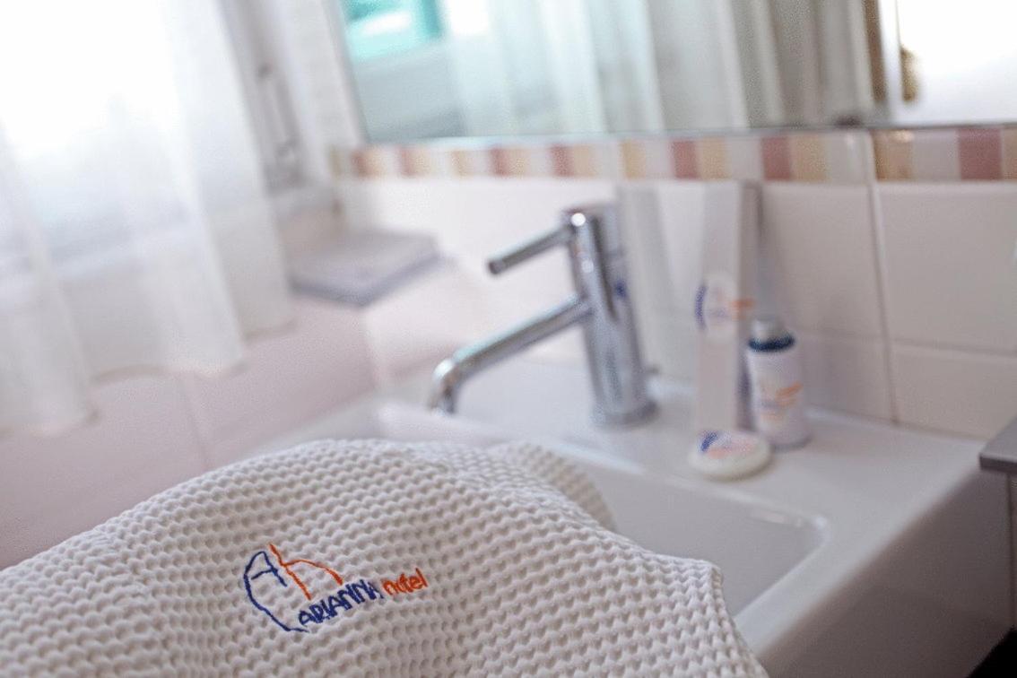 Arianna Hotel Marina di Pietrasanta Buitenkant foto