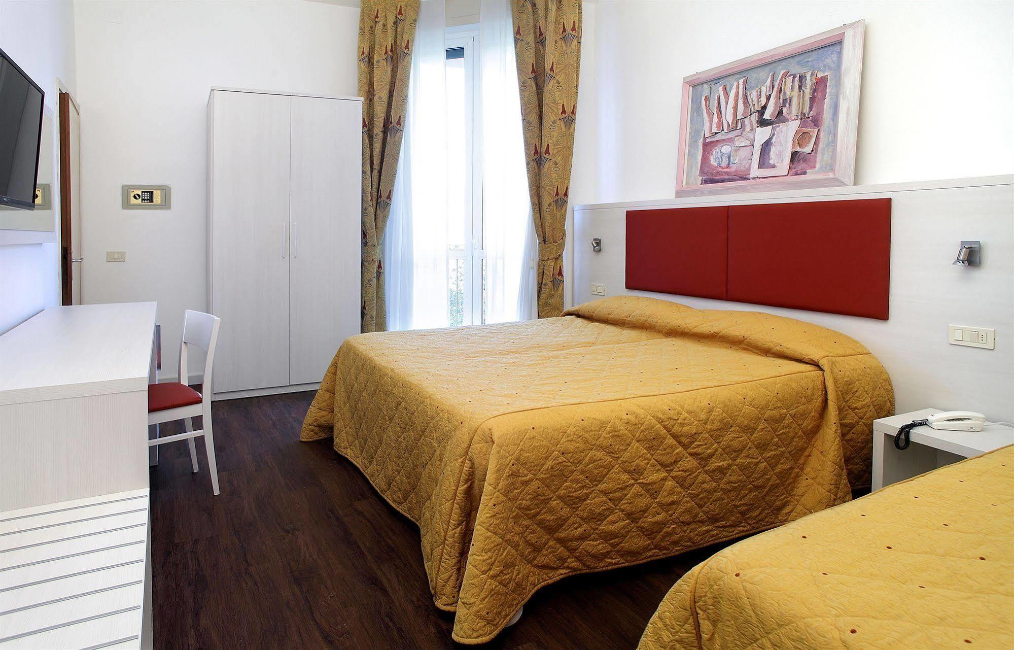 Arianna Hotel Marina di Pietrasanta Buitenkant foto