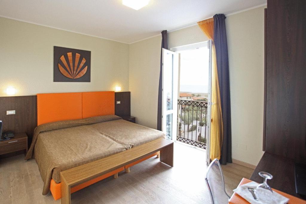 Arianna Hotel Marina di Pietrasanta Buitenkant foto